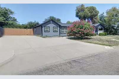 726 Kimbrough Street, White Settlement, TX 76108 - Photo 3