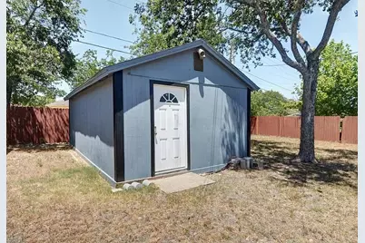 726 Kimbrough Street, White Settlement, TX 76108 - Photo 19