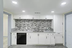 726 Kimbrough St, White Settlement, TX 76108 - Photo 7