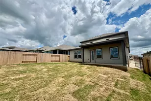 5016 Stockton Ln, Del Valle, TX 78617 - Photo 5
