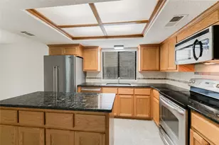 8106 Chainfire Cove, Austin, TX 78729 - Photo 11