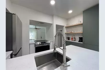 739 E Oltorf Street, Austin, TX 78704 - Photo 13