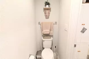 226 Thornless Cir, Buda, TX 78610 - Photo 27