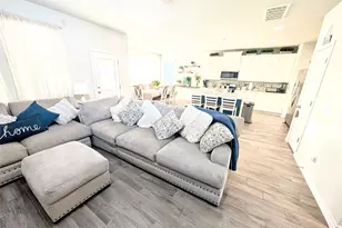 226 Thornless Cir, Buda, TX 78610 - Photo 9