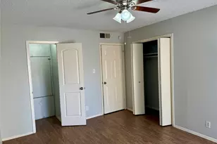 8909 Parkfield Dr, Austin, TX 78758 - Photo 9