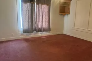 600 Pecan Ave, Luling, TX 78648 - Photo 9