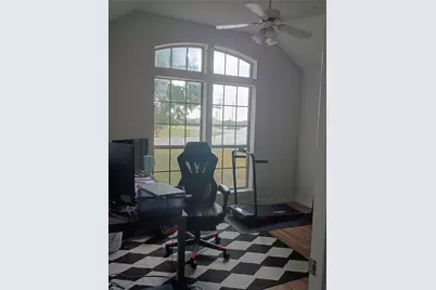 1019 San Jacinto Street, Lockhart, TX 78644 - Photo 5