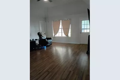 1019 San Jacinto Street, Lockhart, TX 78644 - Photo 11
