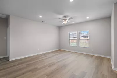 239 Red Tail Hawk Lane, Cedar Creek, TX 78612 - Photo 11