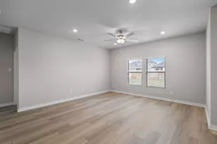 239 Red Tail Hawk Ln, Cedar Creek, TX 78612 - Photo 11