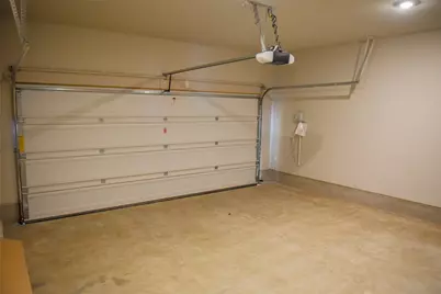 239 Red Tail Hawk Lane, Cedar Creek, TX 78612 - Photo 27