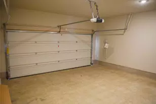 239 Red Tail Hawk Ln, Cedar Creek, TX 78612 - Photo 27