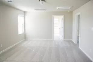 239 Red Tail Hawk Ln, Cedar Creek, TX 78612 - Photo 21