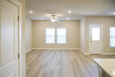 239 Red Tail Hawk Lane, Cedar Creek, TX 78612 - Photo 9