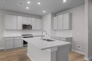 239 Red Tail Hawk Ln, Cedar Creek, TX 78612 - Photo 7