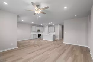 239 Red Tail Hawk Ln, Cedar Creek, TX 78612 - Photo 13