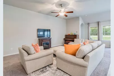 713 Vista Gardens Drive, Buda, TX 78610 - Photo 15