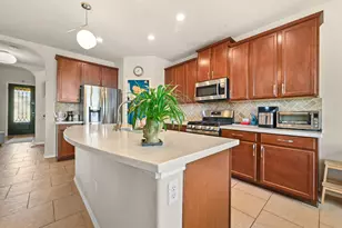 7201 Lookout Bluff Terrace, Austin, TX 78735 - Photo 11