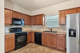 1812 Enchanted Rock Dr, Cedar Park, TX 78613 - Photo 11