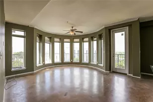 910 W 25th St, Austin, TX 78705 - Photo 1