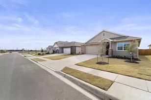 225 Caddo Bend Dr, Kyle, TX 78640 - Photo 3