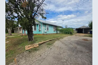 1510 A Street, Floresville, TX 78114 - Photo 5