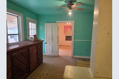 1510 A Street, Floresville, TX 78114 - Photo 13