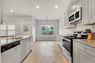 21414 Santa Carlo Avenue, Lago Vista, TX 78645 - Photo 3