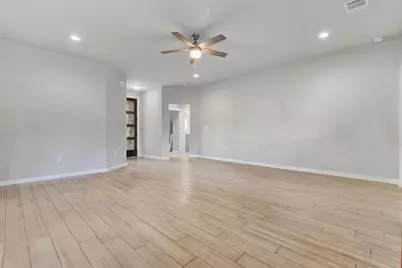 21414 Santa Carlo Avenue, Lago Vista, TX 78645 - Photo 5