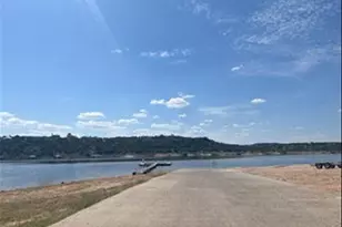 21414 Santa Carlo Ave, Lago Vista, TX 78645 - Photo 5