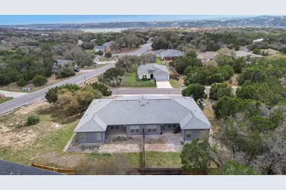 21414 Santa Carlo Avenue, Lago Vista, TX 78645 - Photo 33