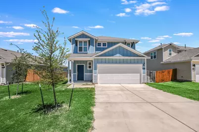 204 Crescent Street, Georgetown, TX 78626 - Photo 1