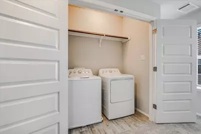 204 Crescent Street, Georgetown, TX 78626 - Photo 5