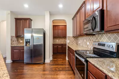 7632 Knockfin Drive, Austin, TX 78744 - Photo 5