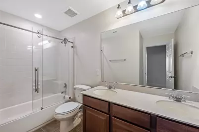 7632 Knockfin Drive, Austin, TX 78744 - Photo 21