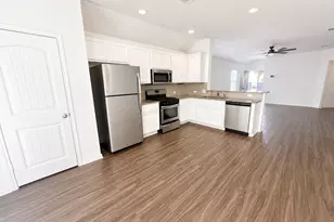 104 Schuster Ct, Georgetown, TX 78626 - Photo 5
