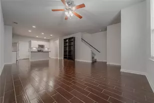 13800 Lyndhurst St, Austin, TX 78717 - Photo 3
