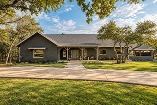220 Fawn Meadow Dr, Dripping Springs, TX 78620 - Photo 3