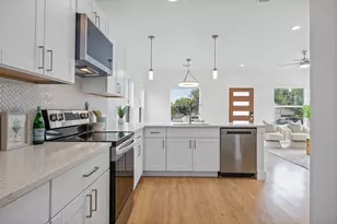 7310 Carver Ave, Austin, TX 78752 - Photo 11