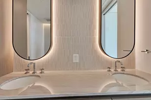 610 Davis St, Austin, TX 78701 - Photo 13