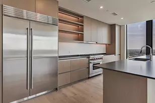 610 Davis St, Austin, TX 78701 - Photo 7