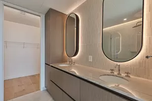 610 Davis St, Austin, TX 78701 - Photo 11