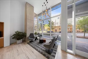 313 W 17th St, Austin, TX 78701 - Photo 11