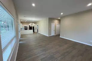 17503 E Darleen Guest House Dr, Leander, TX 78641 - Photo 5