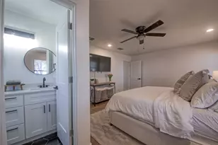 20811 Trapper Ln, Lago Vista, TX 78645 - Photo 25