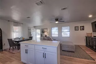 20811 Trapper Ln, Lago Vista, TX 78645 - Photo 21