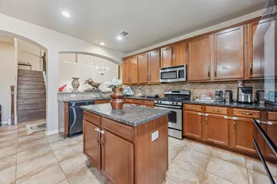 4215 Windberry Court, Round Rock, TX 78665 - Photo 9