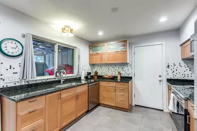 5004 Fort Clark Drive, Austin, TX 78745 - Photo 11