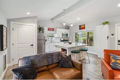 1403 Minnie Drive, Austin, TX 78732 - Photo 7