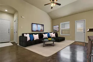 379 Joanne Loop, Buda, TX 78610 - Photo 3